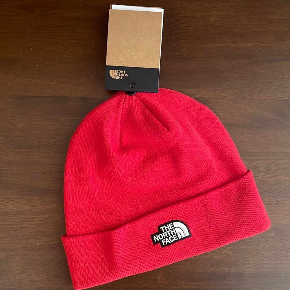 NWT The North Face Unisex Red Beanie OS
